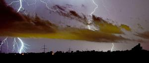 Heftige Gewitter über Deutschland, hier in Niedersachsen.