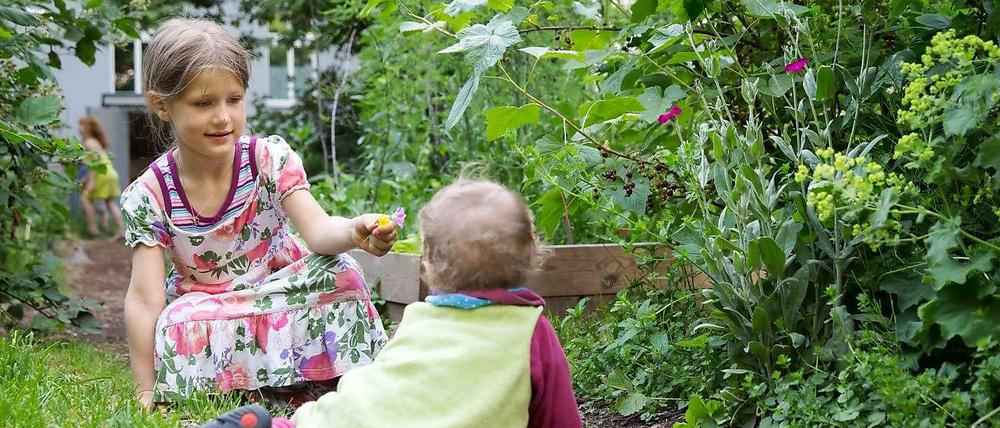 Ein Paradies nicht nur für Kinder. Der Nachbarschaftsgarten "Lichte Weiten" gehört zu einem Wohnprojekt an der Wönnichstraße in Lichtenberg. 