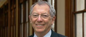 Sir David King ist Sonderberater des britischen Außenministers William Hague für Klimafragen. Er hat zuvor auch schon die Vorgängerregierung beraten. 