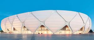 Nur keine Angst vor Tropenschauern. Die Arena da Amazônia in Manaus. F