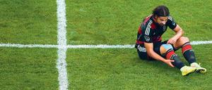 Geerdet. Sami Khedira bei seiner Rückkehr ins Nationalteam beim Spiel gegen Kamerun am 1. Juli. „Sein Wert für die Mannschaft ist riesengroß“, sagt Bundestrainer Löw.