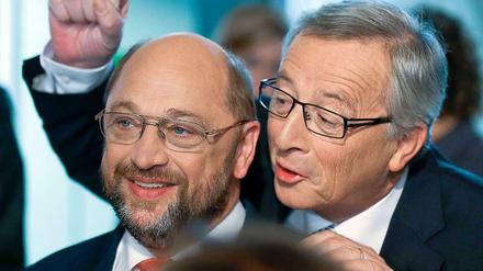 Martin Schulz (l.) und Jean-Claude Juncker vor der Ausstrahlung der "Wahlarena" (Archivbild).