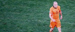 Unrühmlicher Abgang: John Heitinga sah im WM-Finale 2010 die Gelb-Rot gegen Spanien.