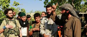 Heilige Krieger für Europa? Rebellen vor einem Angriff bei Aleppo.