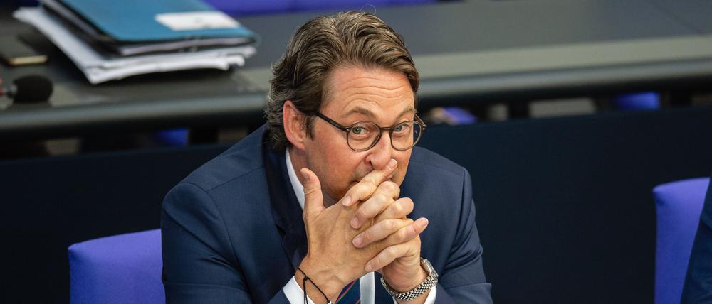 Andreas Scheuer will Straßenbauprojekte beschleunigen - hat bisher aber vor allem die Ausgaben der Autobahn GmbH beschleunigt