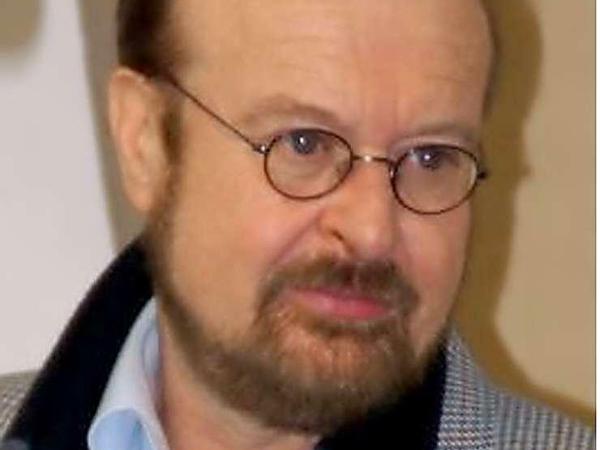 Stefan Bernhard Eck