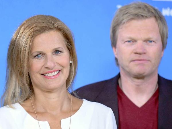 Noch ein Team,  Katrin Müller-Hohenstein und Oliver Kahn.