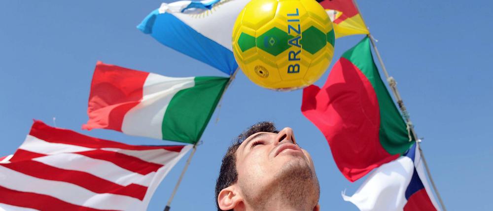 Menschen, Spiele, Sensationen. Der brasilianische Himmel regt zum Dichten an.