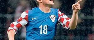 Ivica Olic, 34, lief bereits für Hertha BSC, den HSV und Bayern auf. Er spielt seit 2012 für Wolfsburg und seit 2002 für Kroatien.