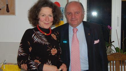 Rachel Kohn und Jacob Finci von La Benevolencija Deutschland bzw. Sarajevo.