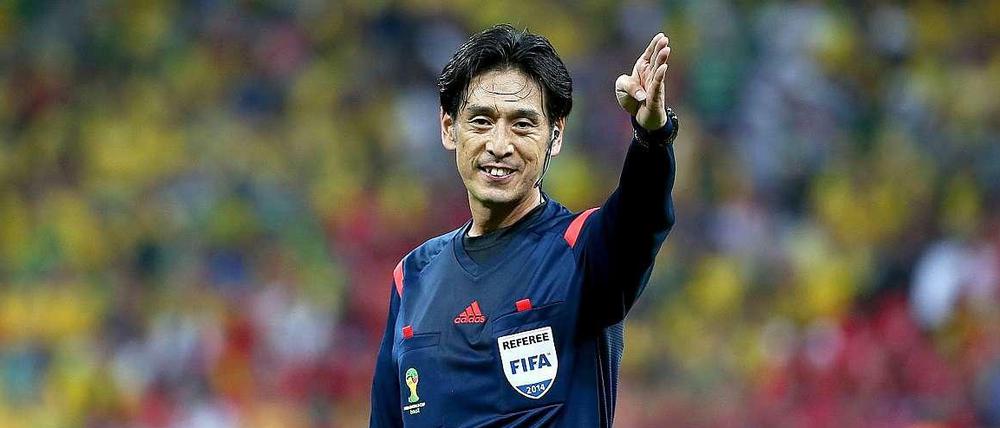 Hat die böse Macht der Blatter'schen Fifa seine Hand zur Pfeife geführt. Oder wollen wir das nur glauben.