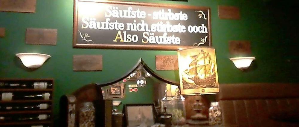 Saufen, so oder so. Lebensweisheiten im Hecht.