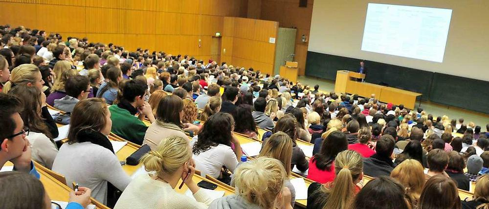 Vor 15 Jahren wurde die Bologna-Erklärung unterschrieben. Die Studienstruktur im Bachelor stand immer wieder in der Krititk.