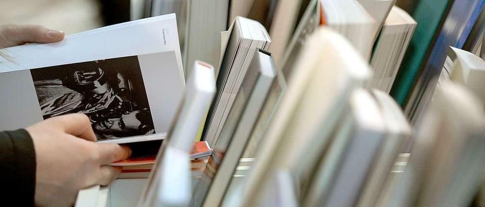 Bibliotheken bieten kostenlos die Möglichkeit zum Lesen, dass soll auch in Zukunft so bleiben.