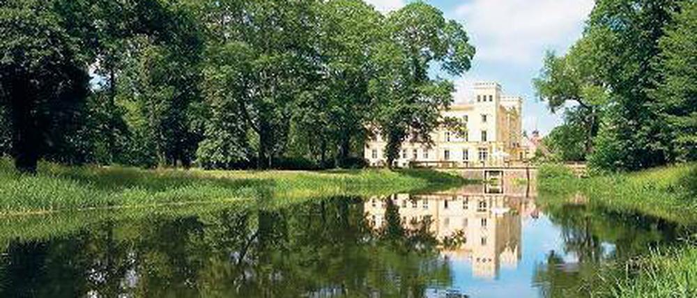 Feiner Adelssitz. Schloss Steinhöfel wurde im Jahr 2000 umfassend restauriert.