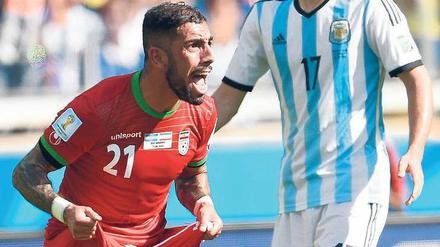 Textilvergehen. Ashkan Dejagah darf keine Trikots tauschen. Foto: AFP