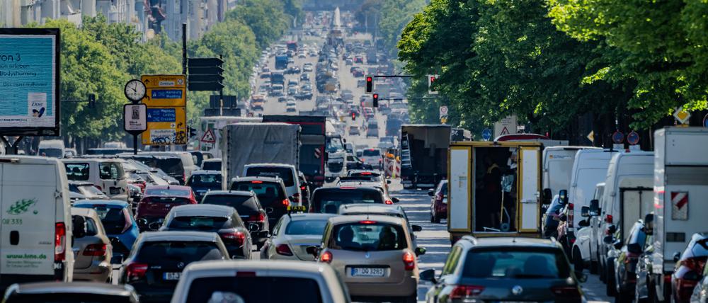 Auf eine Formulierung, den Autoverkehr zu reduzieren, konnten sich SPD, Grüne und Linke nicht einigen.