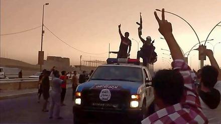 In einigen Regionen haben die Isis-Kämpfer die Macht üebrnommen.