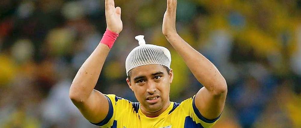 Kurzer Heimweg: Ecuadors Nationalspieler Noboa verabschiedet sich mit seinem Team von der WM in Brasilien nach der Vorrunde.