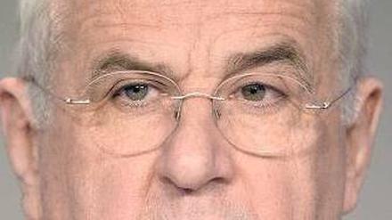 Peter Hartz hat die Reform des Arbeitsmarktes eingeleitet. Noch heute profitiert Deutschland davon, andere Faktoren wie die Lohnzurückhaltung kommen hinzu.