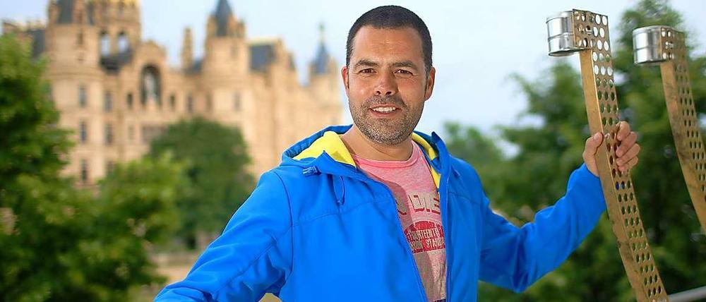 Bastiaan Everink bei einer Probe zu "Nabucco" bei den Schlossfestspielen auf dem Alten Garten in Schwerin.