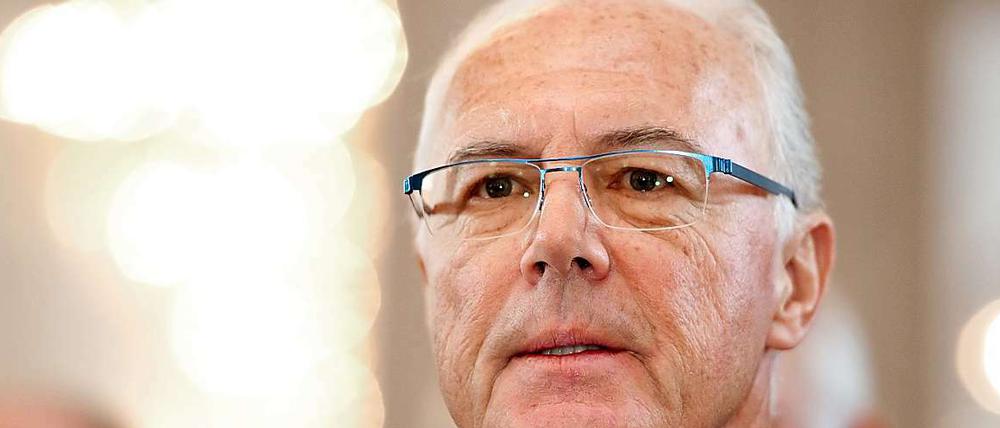 Der Kaiser darf wieder in alle Stadien. Franz Beckenbauer.