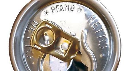 Dosenpfand - eine gescheiterte Idee? Seit 2008 werden mehr Getränke in Einwegverpackungen als in Mehrwegverpackungen verkauft.