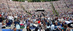 Belegte Plätze in der Waldbühne. Fast 20.000 Besucher kamen zum Sommerkonzert. 