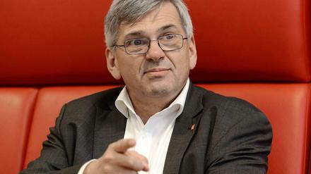 IG Metall Vize-Chef Jörg Hofmann torpediert Pläne der Bundesregierung zur Tarifeinheit.