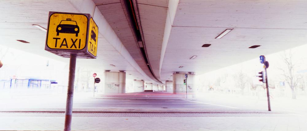 Ob Taxis oder Ferienwohnungen in Großstädten: Die Share Economy hat nicht nur Vorteile.