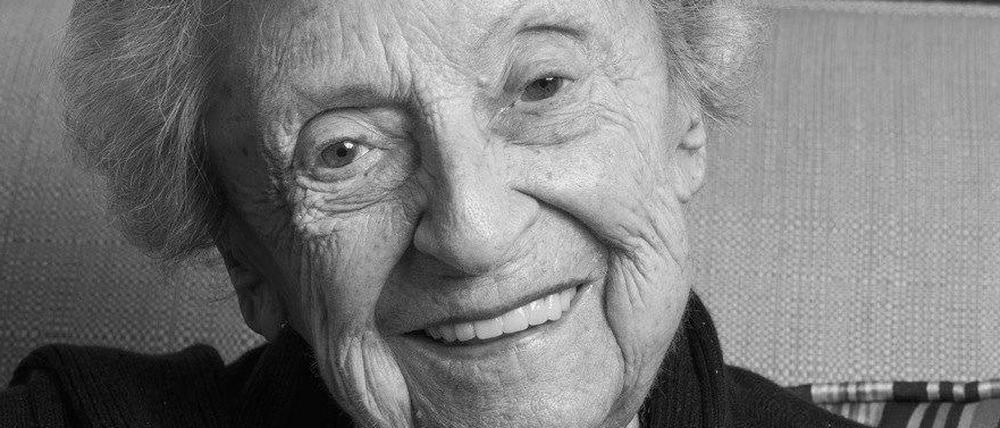 Hilde Singer (1911 - 2014)