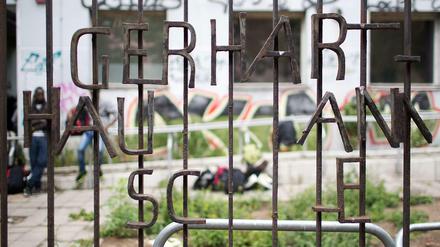 Am 13. November 2013 eskalierte ein Streit in der besetzten Gerhart-Hauptmann-Schule in Kreuzberg.