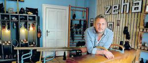 Alexander Barré hat eine alte Turnschuh-Marke wiederbelebt.