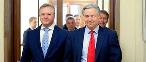 Bald getrennte Wege? Noch marschieren Frank Henkel und Klaus Wowereit gemeinsam.