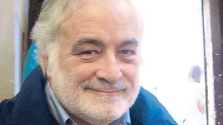 Benedetto De Vivo ist Professor für Umweltgeochemie in Neapel. Er berät die Staatsanwaltschaft im Fall der Nicht-Sanierung der neapolitanischen Ex-Industriezone Bagnoli, des größten Bodensanierungsfalls in Italien.