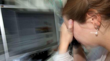 Wer im Internet unwahre Behauptungen über sich liest, hat trotzdem kein Recht darauf, den Namen des Verfassers zu erfahren. Das hat der BGH entschieden.