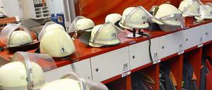 Die Mitglieder der Freiwilligen Feuerwehr bekommen mehr Geld für ihren Einsatz.