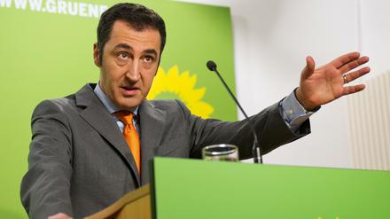 Beim Thema Bleiberecht für die Flüchtlinger der Ohlauer Straße teilt Grünen-Parteichefs Cem Özdemir nicht die Meinung von Simone Peter.   