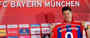 Robert Lewandowski ist die neue Nummer 9 beim FC Bayern München.