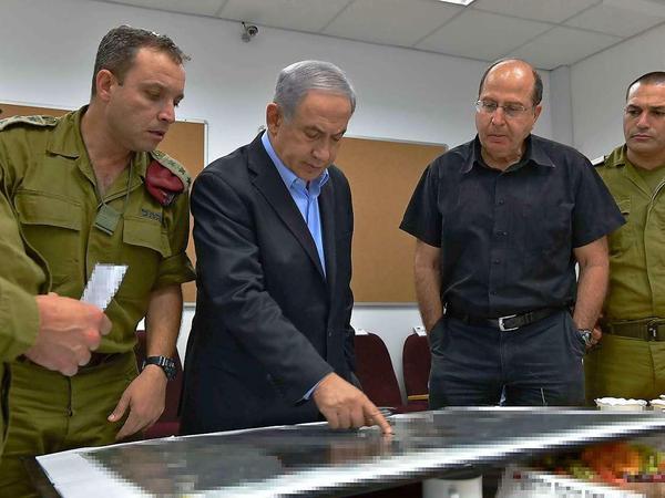 Israels Regierungschef Benjamin Netanjahu kündigte die Ausweitung des Militäreinsatzes an.