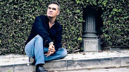 Für den Weltfrieden und den Tierschutz, gegen Machismo und Langeweile. Der britische Sänger Morrissey, 55. Foto: Travis Shinn/Universal
