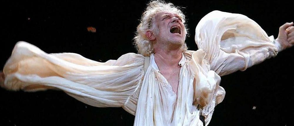 Dämon, Theatertier, Zauberkünstler. Gert Voss als König Lear im Burgtheater in Wien, 2007).