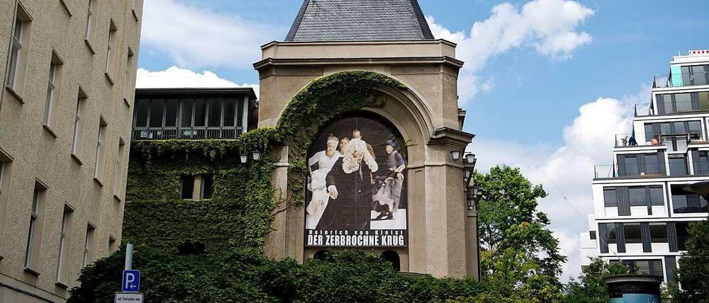 Im Theater am Schiffbauerdamm setzte die Sprinkleranlage die Bühne unter Wasser und verursachte einen riesigen Schaden.