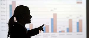 Frauen verdienen immer noch weniger als Männer.