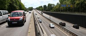 Noch rollt's. Bald soll hier am Heckerdamm aber gebaut werden auf der Autobahn.