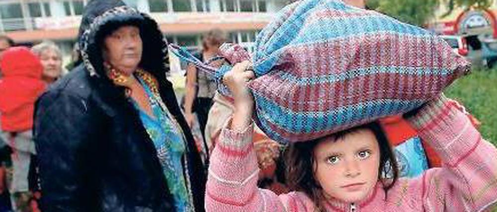 Der Flüchtlingsstrom aus dem Osten der Ukraine reißt nicht ab.