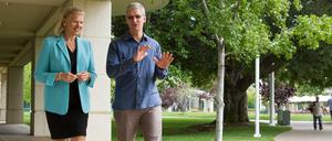 Sollen den Deal ausgehandelt haben: IBM-Chefin Ginni Rometty und Apple-Boss Tim Cook.
