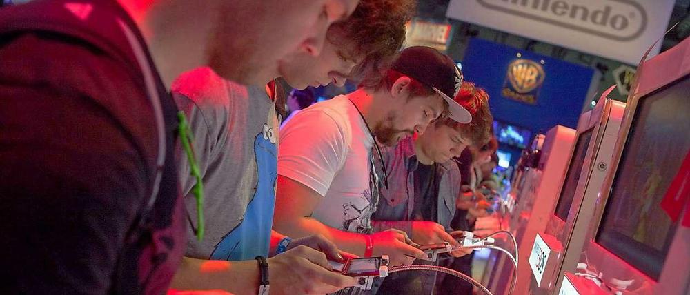 Spieler. Von Electronic Arts stammen Games wie „Fifa 14“, „Titanfall“, „Battlefield 4“ oder „EA Sports UFC“.