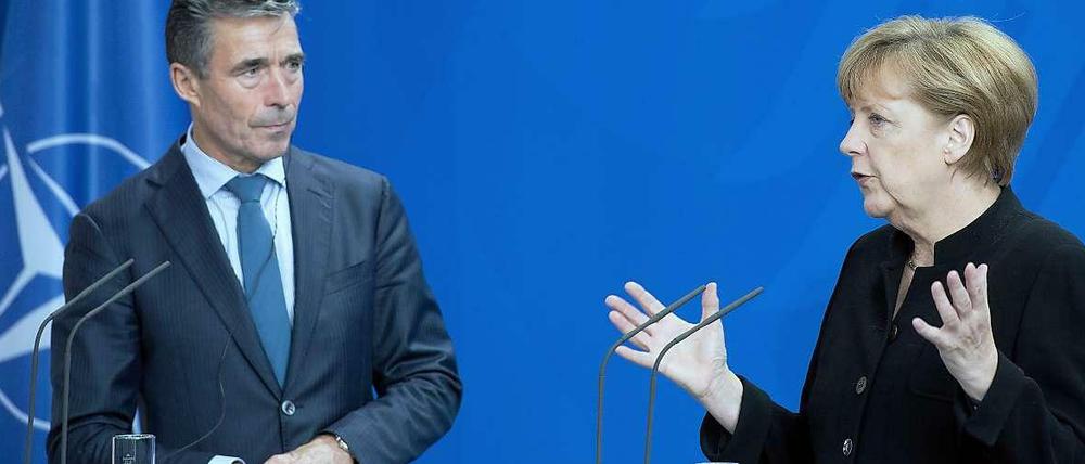 Nato-Generalsekretär Rasmussen und Kanzlerin Merkel im Frühjahr 2014 in Berlin.