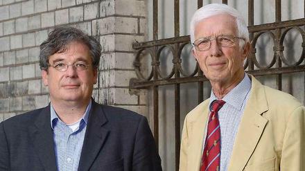 Tobias korenke und Alfred von Hofacker (rechts) sind zwei Nachkommen von Widerstandskämpfern. 